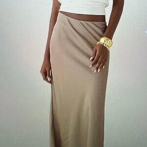 J.Crew Gwyneth Slip Skirt - - Warm Boulder - - Size Medium - - NWT